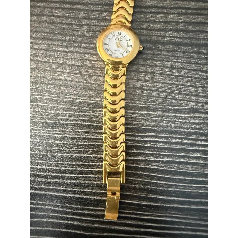 6/$25 Vintage Anne Klein Gold-Tone Quartz Watch- NEEDS BATTERY